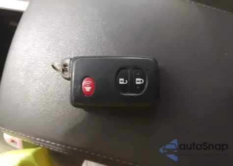 2010 Toyota Prius Iv из США, поврежденный, VIN JTDKN3DU5A0023994